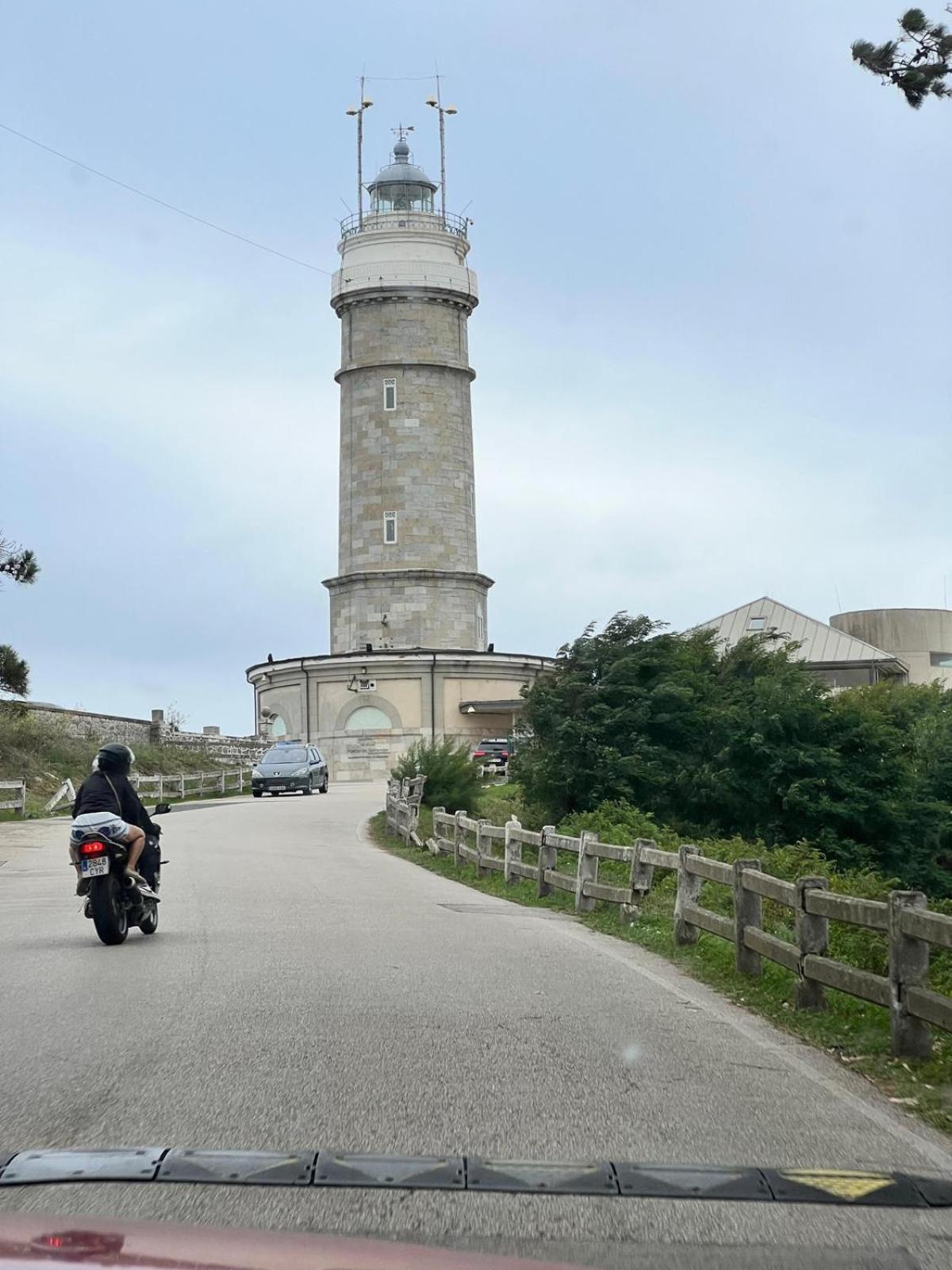 Apartmán El Pisuco De Lu Entre Puertochico Y El Sardinero Santander Exteriér fotografie
